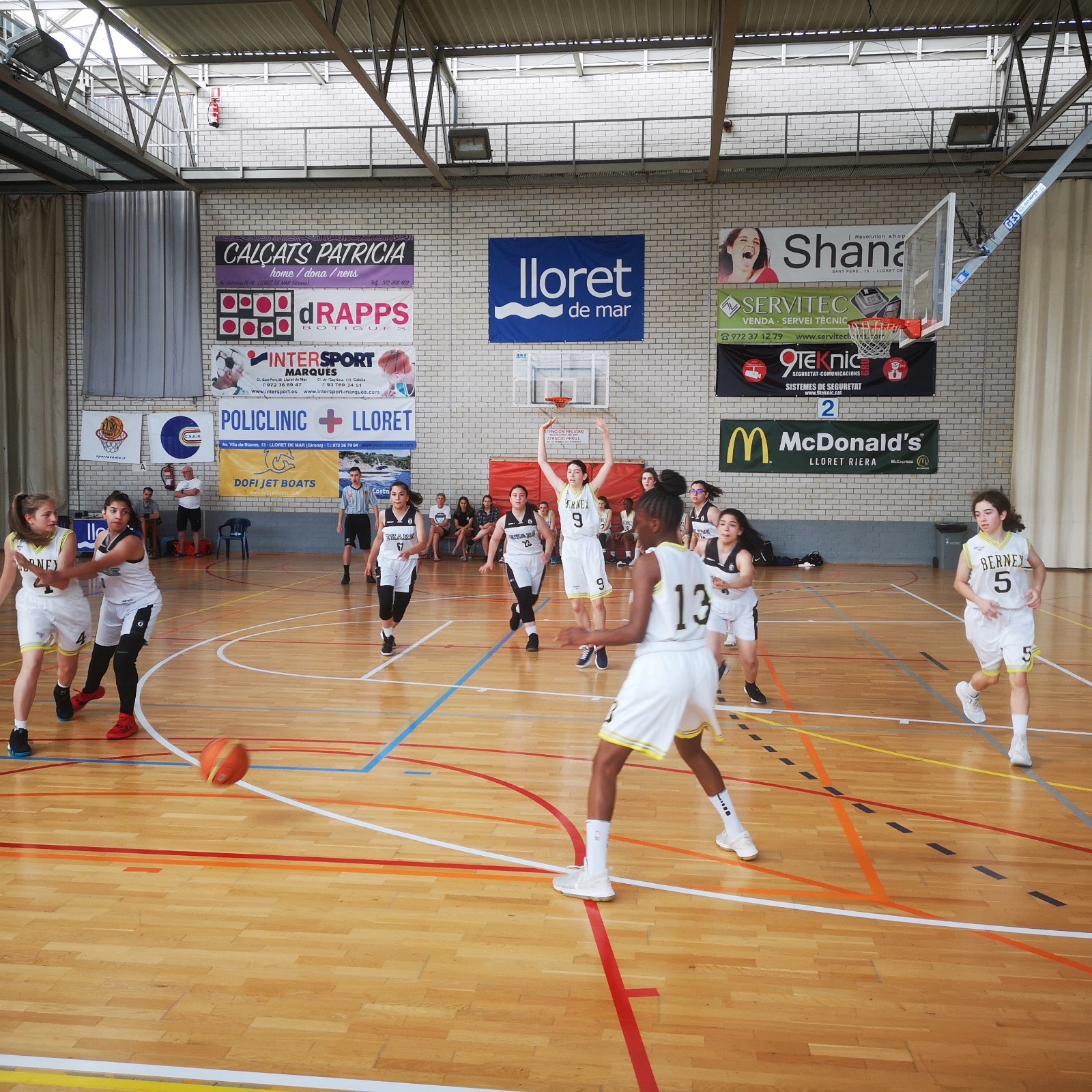 Ekare sporcuları, maç ve kamp anıları 12